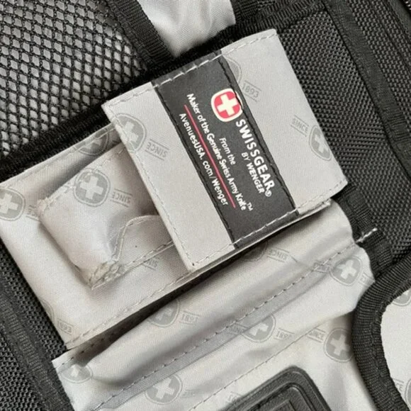 SwissGear Laptop Bag - Picture 4 of 12